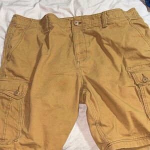 Old Navy Men's Tan Cargo Shorts